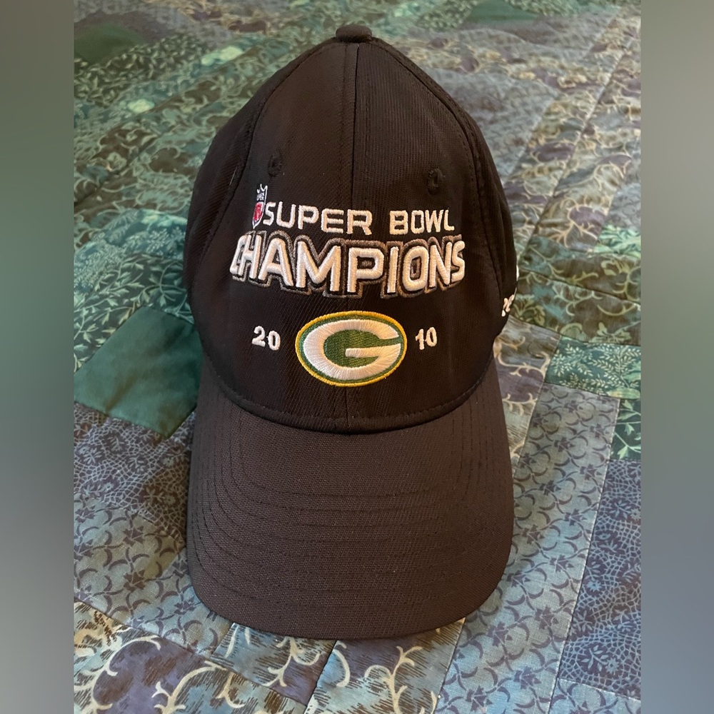 Reebok NFL Green Bay Packers Super Bowl Champion 2010 Baseball Hat NWOT